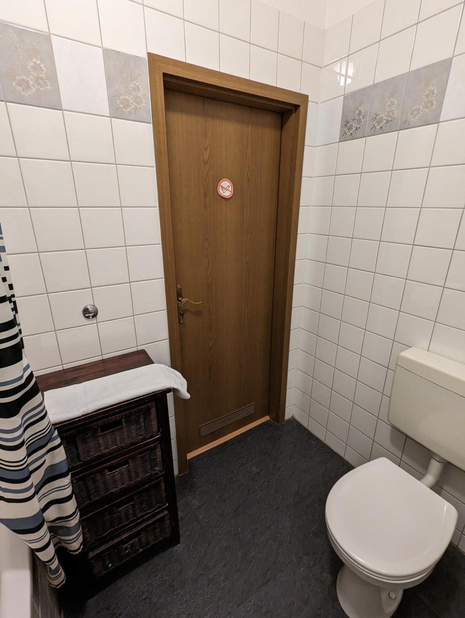 Apartment Im Luisenviertel - Gruen Wuppertal Ngoại thất bức ảnh